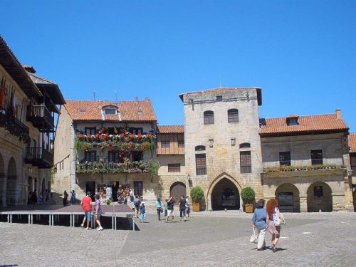 Imprescindibles en Cantabria: Santillana del Mar