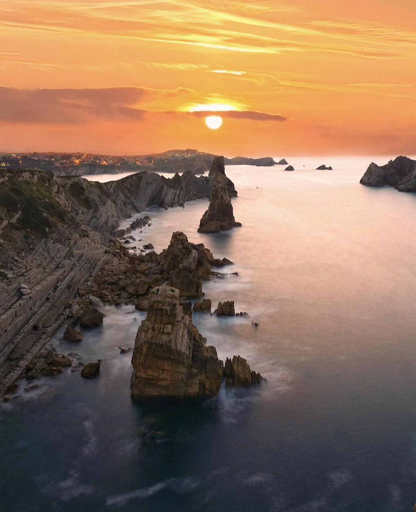 Atardecer en la Costa Quebrada
